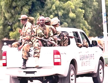 Tentara membunuh 2 anggota Boko Haram •Tentara memindahkan sekolah teknologi ke kota yang direbut kembali dari Boko Haram