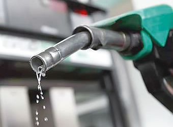 UK petrol and diesel, Fuel scarcity looms in Ondo, Ekiti over NUPENG leadership crisis, seaport haulage rates, Decent PIB will end, filling stations, Niger, meter pumps, ,Petrol now N143.80, DPR, fuel, pump price, petrol, pdp