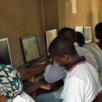 internet-cybercafe, students
