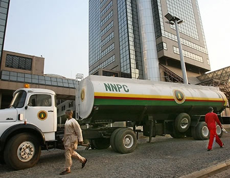 nnpc-truck-petrol