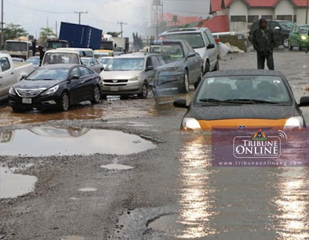 Lagos unveils roadmap to fix potholes, tackle flooding