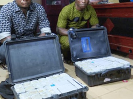 Cash-at-Enugu-EFCC
