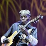 Oliver Mtukudzi