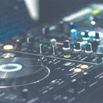 DJ