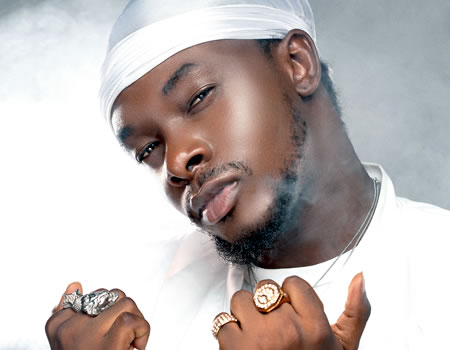 Ceeboi, skales, superwoman