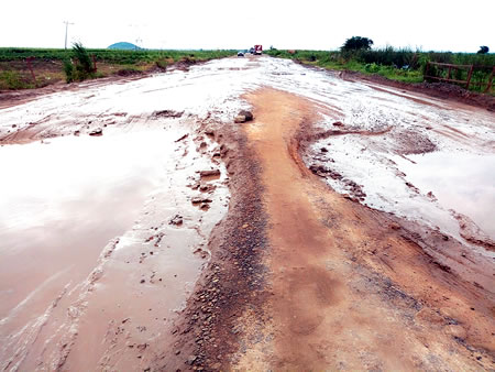Gombe-Numan highway , road, Gombe, nigerian tribune, deplorable state of the road, deplorable nature of the road, Taraba, Borno
