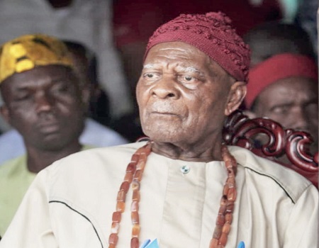 Traditional ruler, palace, Traditional rulers, for