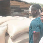 distributes palliatives