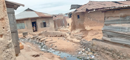 Inside Ibadan slums where water scarcity, open defecation thwart ...