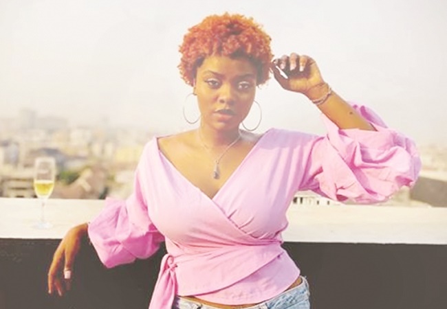 Ona Dema debuts No time