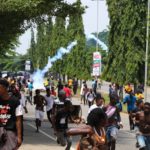 Police fire teargas,abuja traders