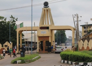 Ibadan Poly suspends students' union, Shootings at Poly Ibadan, salvage graduate unemployment, Ibadan Polytechnic suspends activities, We are not involved, polytechnic Ibadan, Ibadan Polytechnic workers