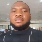 Gunman kills barber