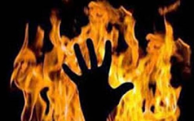 Fire outbreak kills minor, Seven suspected smugglers burnt, Suspected phone snatcher killed, Man burns ex-lover, Man sets self on fire, Mother two children