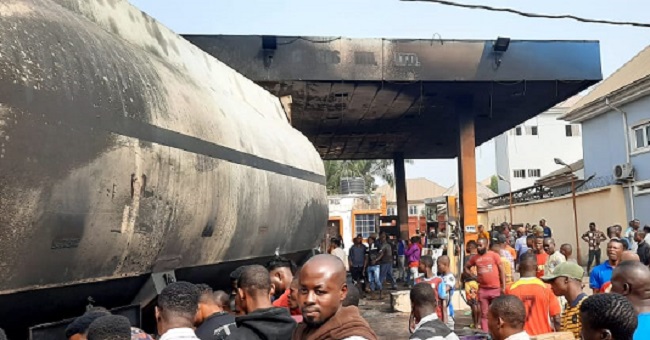 Fire razes filling station