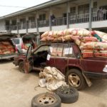 Smugglers convey 1,040 bags