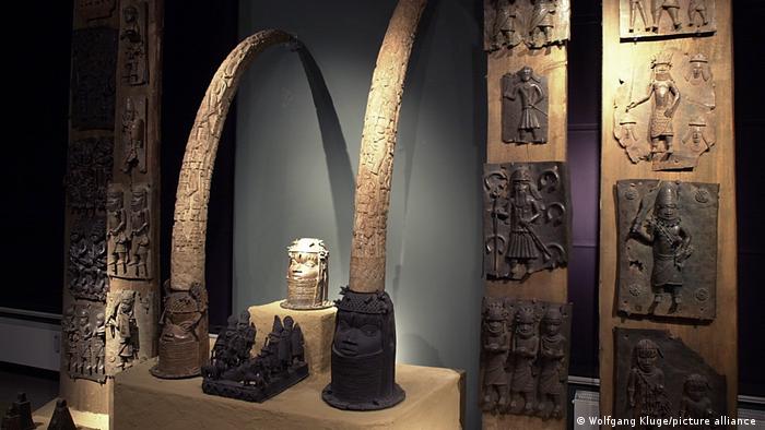 Germany agrees to return Benin