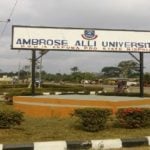 AAU students drag school, Confusion AAU lecturers strike