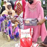 Eid el-Fitr: Minister donates