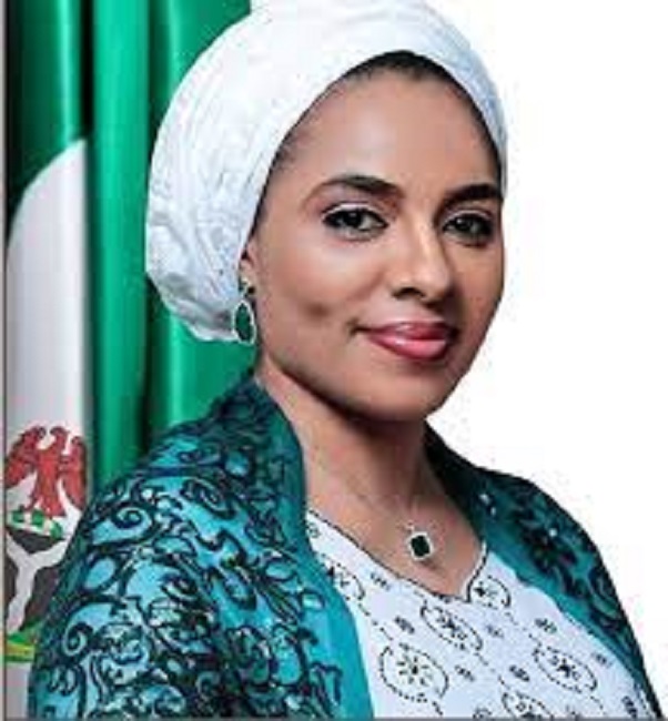 Niger govt hands over 100 live jackets to communities in Shiroro LGA