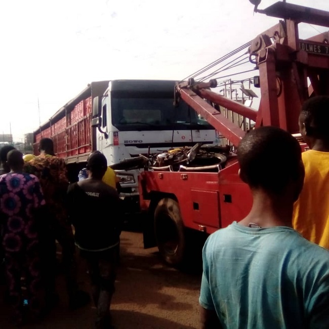 Trailer loses brake