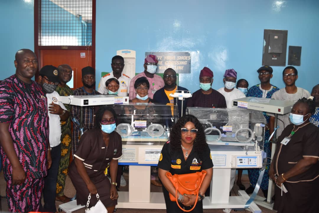 Rotary club donates incubators