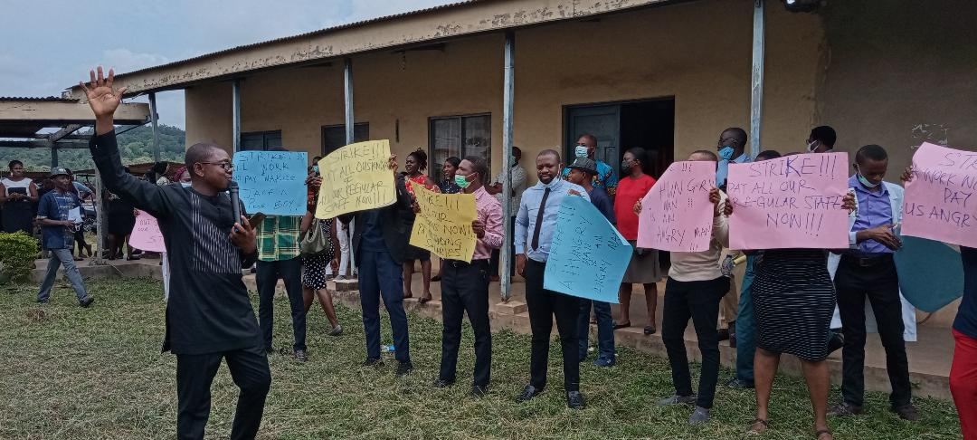 Services grounded as medical workers