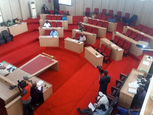 Kogi assembly Yahaya Bello , Kogi assembly members speaker,Kogi Assembly steps down bill on TV radio license, Crisis looms in Kogi Assembly