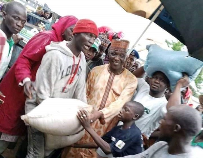 Bauchi Speaker donates relief materials
