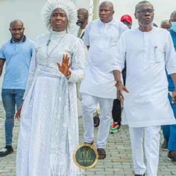 Sanwo-Olu inspects Reverend Esther 