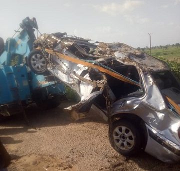 2 killed as vehicle plunges