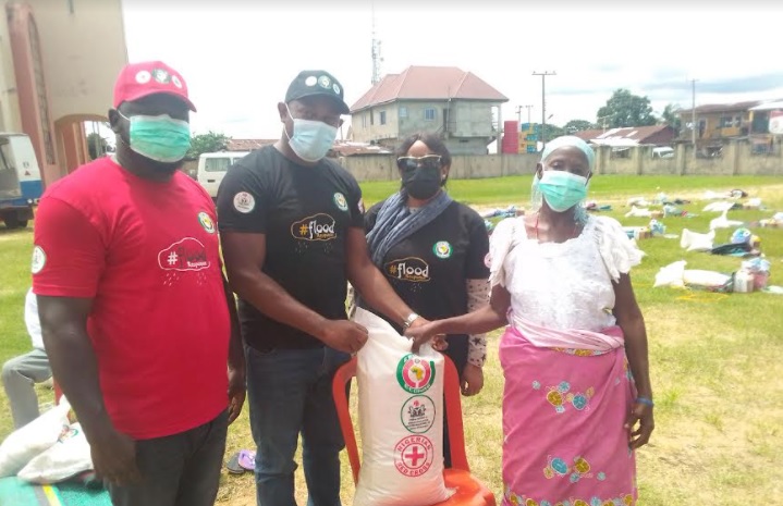 Flood: Red Cross distributes