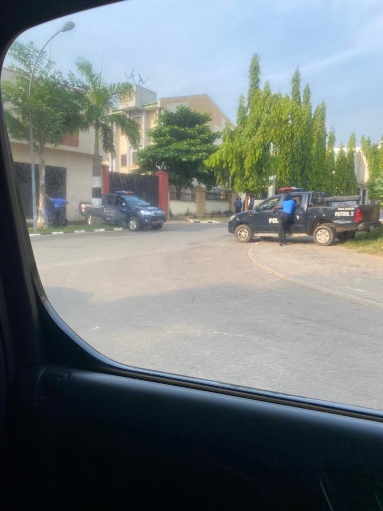 Police take over APC National Secretariat over alleged planned protest by aggrieved members