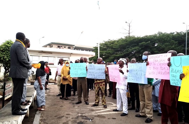 NAAT commences 14-day strike , UI NAAT talks tough, Technologists in South-West