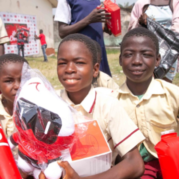 Itel donates mobile libraries