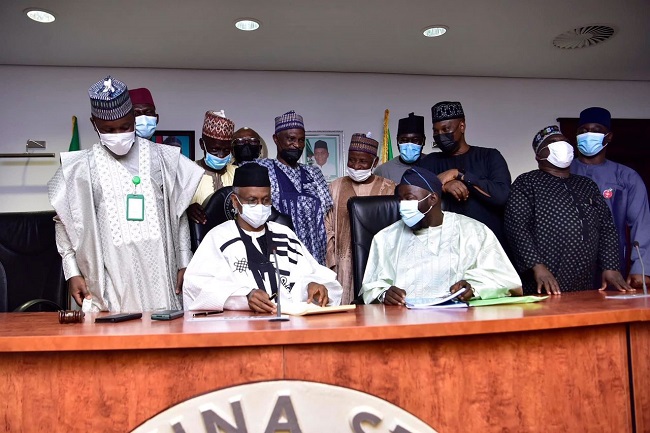 El-rufai signs N278.58bn 2022 budget
