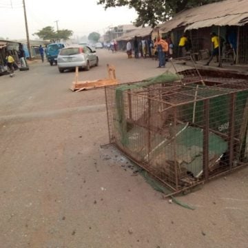 cars destroyed as hoodlums clash in Kwara