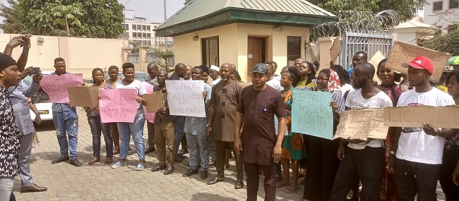 Abuja tailors protest over power outage