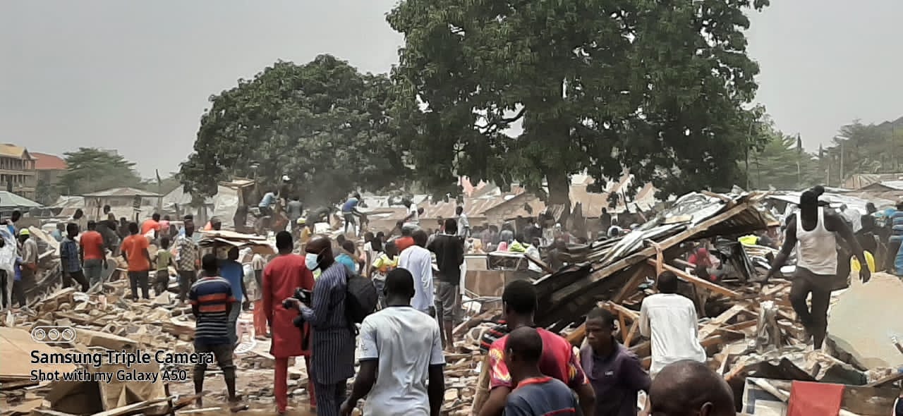 Residents, scavengers clash during FCTA's demolition of shanties in Abuja
