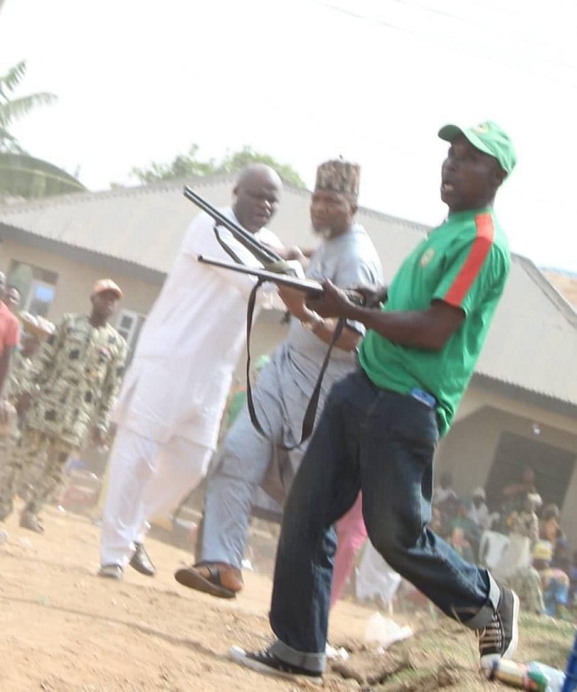 Lagelu LG Chairman receives knock for brandishing gun at social function in Ibadan