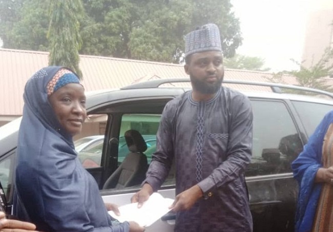 Senator Uba Sani donates car