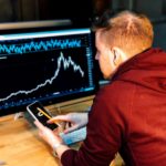 Expert warns about the Risks of Buying Stocks Online in Nigeria