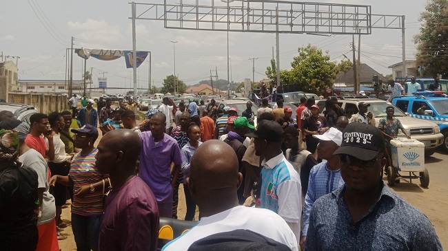 Ekiti residents drum support