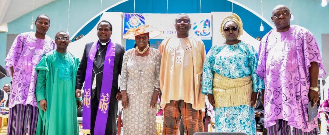 Bowen gets new Pro-Chancellor