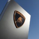 Lamborghini wants hybrid cars ,