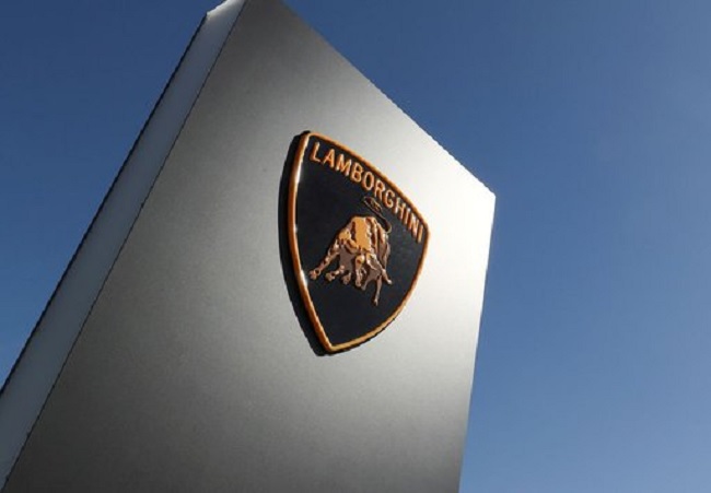 Lamborghini wants hybrid cars ,