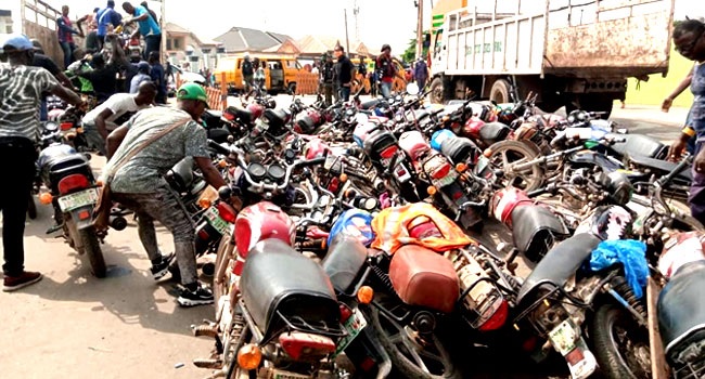 Lagos crushes about 2000 ,