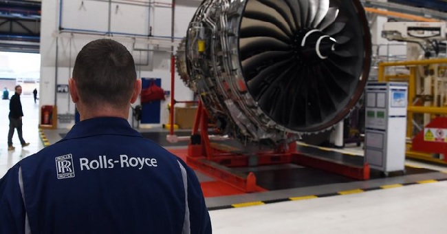 Rolls Royce offers cash,