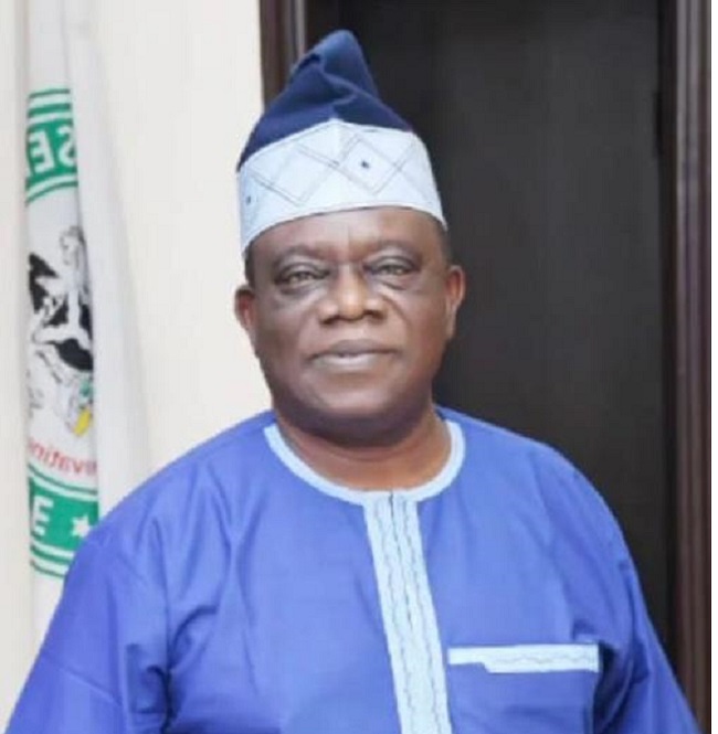 Buhari reappoints Obatoyinbo ,