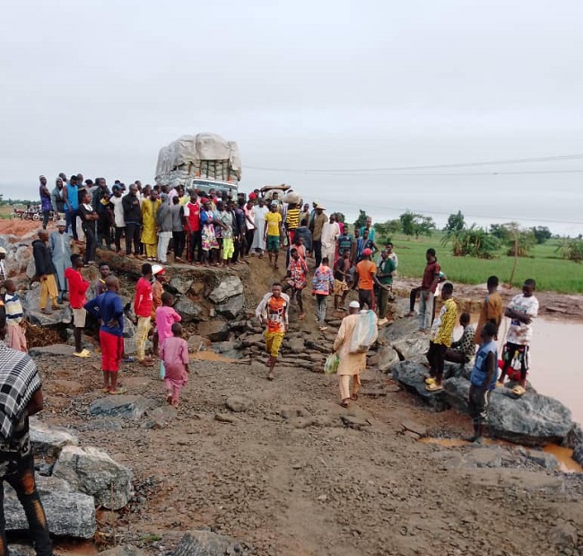 Commuters stranded,